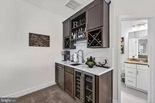 23043 Sullivans Cove Sq, Brambleton, VA 20148 - Photo 7