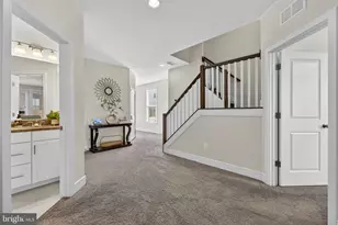 23043 Sullivans Cove Sq, Brambleton, VA 20148 - Photo 9