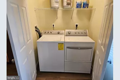 22763 Fountain Grove Square, Brambleton, VA 20148 - Photo 15