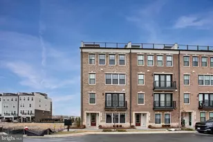 42708 Darala Dr, Ashburn, VA 20147 - Photo 1