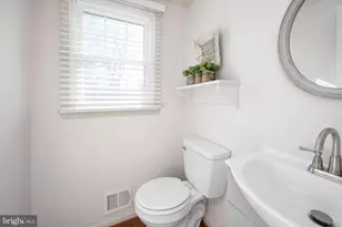 1114 Bradfield Dr SW, Leesburg, VA 20175 - Photo 33