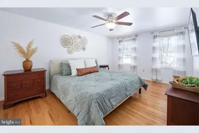 1114 Bradfield Drive SW, Leesburg, VA 20175 - Photo 35