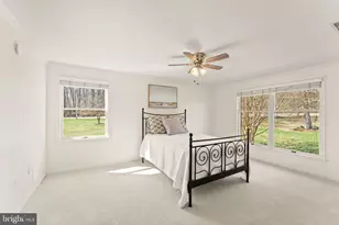 13840 Barnhouse Pl, Leesburg, VA 20176 - Photo 33