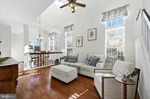 32 Fenton Wood Dr, Sterling, VA 20165 - Photo 5