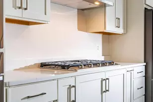 23642 Winterday Dr, Ashburn, VA 20148 - Photo 5