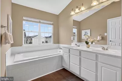 21758 Flora Springs Terrace, Ashburn, VA 20147 - Photo 19