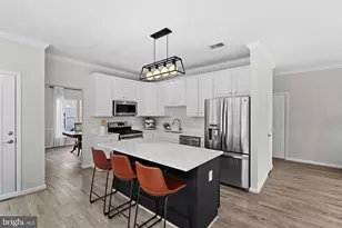 43192 Cardston Pl, Leesburg, VA 20176 - Photo 9