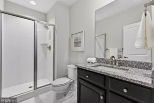 41263 Chatham Green Cir, Aldie, VA 20105 - Photo 63