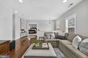 41263 Chatham Green Cir, Aldie, VA 20105 - Photo 31