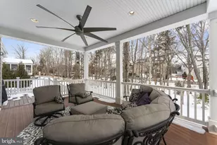 41263 Chatham Green Cir, Aldie, VA 20105 - Photo 67