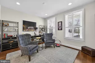 41263 Chatham Green Cir, Aldie, VA 20105 - Photo 13