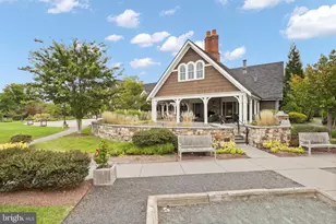 41263 Chatham Green Cir, Aldie, VA 20105 - Photo 83