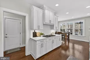 41263 Chatham Green Cir, Aldie, VA 20105 - Photo 25