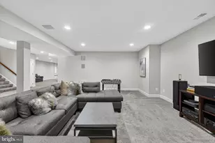 41263 Chatham Green Cir, Aldie, VA 20105 - Photo 59