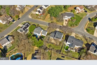 105 Country Road, Potomac Falls, VA 20165 - Photo 49