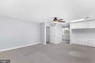 105 Country Rd, Potomac Falls, VA 20165 - Photo 23