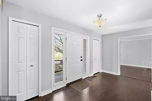 105 Country Rd, Potomac Falls, VA 20165 - Photo 3