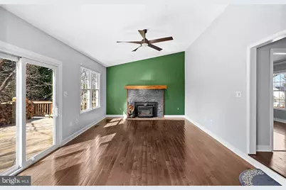 105 Country Road, Potomac Falls, VA 20165 - Photo 19