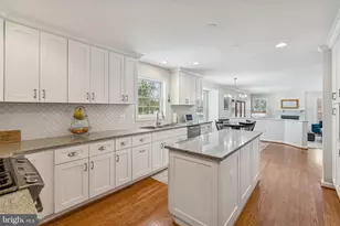 404 Beauregard Dr SE, Leesburg, VA 20175 - Photo 11