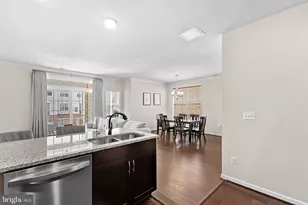 23305 Milltown Knoll Square, Ashburn, VA 20148 - Photo 17