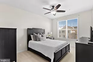 23305 Milltown Knoll Square, Ashburn, VA 20148 - Photo 25