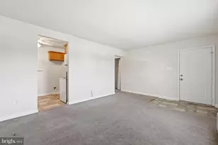 300 E Furman Dr, Sterling, VA 20164 - Photo 3