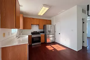 439 Ginkgo Terrace NE, Leesburg, VA 20176 - Photo 11