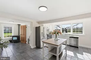 20596 Airmont Rd, Bluemont, VA 20135 - Photo 9