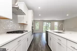 1806 Mocking Jay Ter NE, Leesburg, VA 20176 - Photo 9