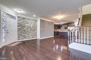 23502 Belvoir Woods Terrace, Ashburn, VA 20148 - Photo 3