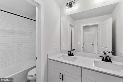 45163 Drowes Terrace, Sterling, VA 20166 - Photo 29