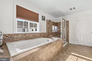 25243 Barley Grass Square, Aldie, VA 20105 - Photo 19