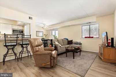 125 Clubhouse Drive SW #1, Leesburg, VA 20175 - Photo 9