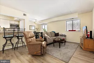 125 Clubhouse Dr SW, Leesburg, VA 20175 - Photo 9