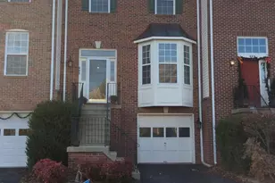 662 McLeary Square SE, Leesburg, VA 20175 - Photo 1