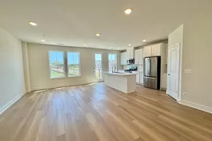 43362 Farringdon Sq, Ashburn, VA 20148 - Photo 9