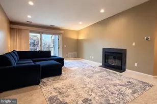 20575 Snowshoe Square, Ashburn, VA 20147 - Photo 5