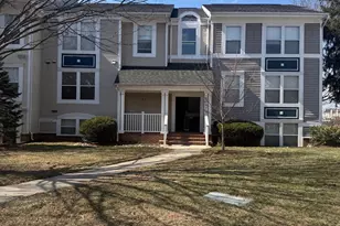 20575 Snowshoe Square, Ashburn, VA 20147 - Photo 1