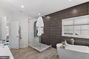 44020 Riverpoint Dr, Leesburg, VA 20176 - Photo 47