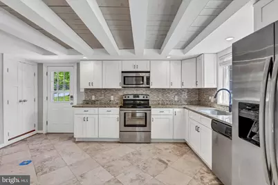 750 S 20th Street, Purcellville, VA 20132 - Photo 11