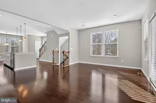 120 Tolocka Terrace NE, Leesburg, VA 20176 - Photo 5