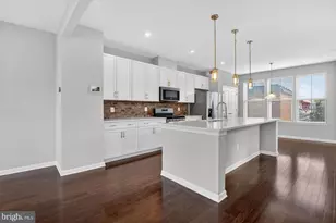 120 Tolocka Terrace NE, Leesburg, VA 20176 - Photo 13