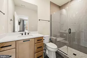 43416 Grandmoore St, Ashburn, VA 20148 - Photo 7