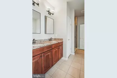 20763 Crescent Pointe Place, Ashburn, VA 20147 - Photo 17