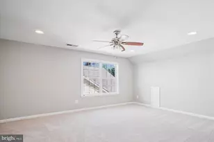 20763 Crescent Pointe Pl, Ashburn, VA 20147 - Photo 33