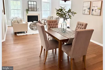 20763 Crescent Pointe Place, Ashburn, VA 20147 - Photo 9