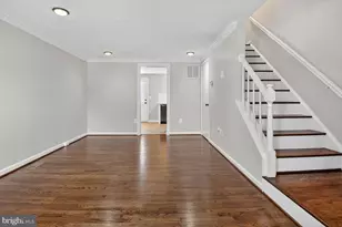 33 Quincy Ct, Sterling, VA 20165 - Photo 3