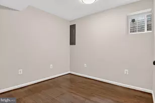 33 Quincy Ct, Sterling, VA 20165 - Photo 13