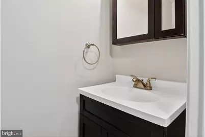 33 Quincy Court, Sterling, VA 20165 - Photo 7