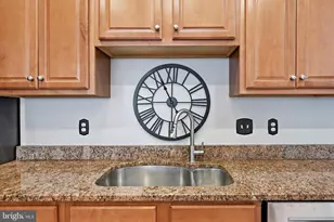 25013 Owl Creek Dr, Aldie, VA 20105 - Photo 23